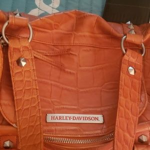 Harley Davidson large purse with Sunglasses&case